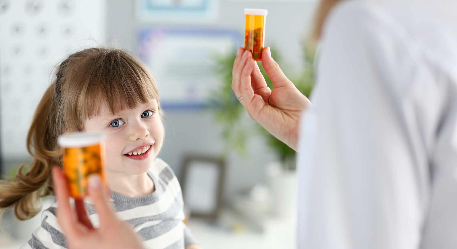 Gummies vs Traditional Kids Vitamins